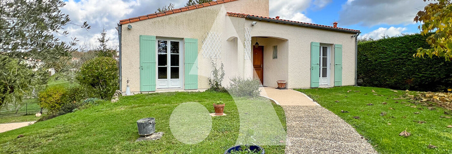 Maison 6 Pièces 110 m² à vendre à Fontcouverte (17100)