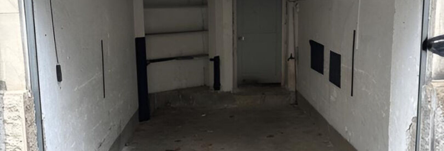 Garage  11 m² à louer à Nantes (44000)