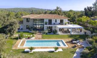 Maison 7 Pièces 324 m² à vendre à Roquefort-les-Pins (06330)