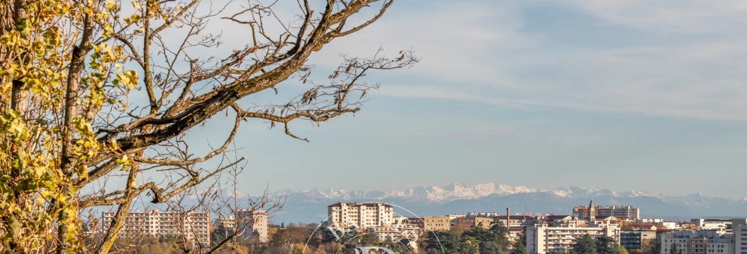 Appartement 7 Pièces 200 m² à vendre à Saint-Didier-au-Mont-d'Or (69370)