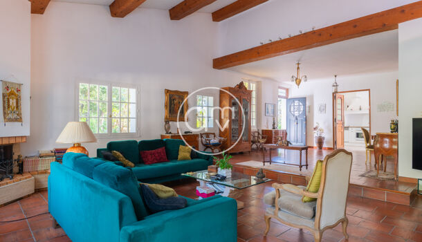 Villa / Maison 11 pièces  à vendre Valette-du-Var (La) 83160