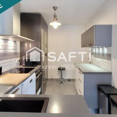 Appartement 3 pièces 143000 €