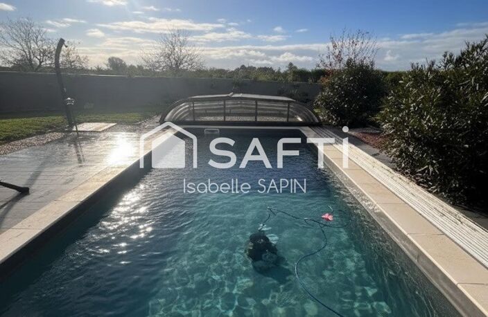 Joli pavillon climatisé avec 3 chambres et piscine couverte — photo 4