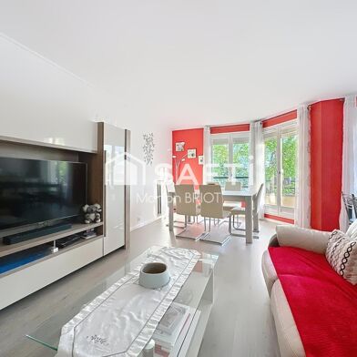 Appartement 4 pièces 213200 €