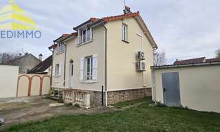 Maison 4 Pièces 104 m² à louer à Mandres-les-Roses (94520)