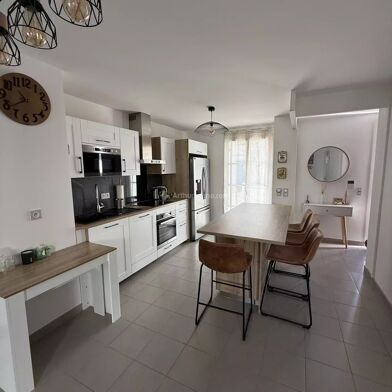 Maison 4 pièces 439000 €