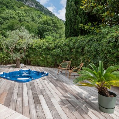 Maison 8 pièces 1050000 €