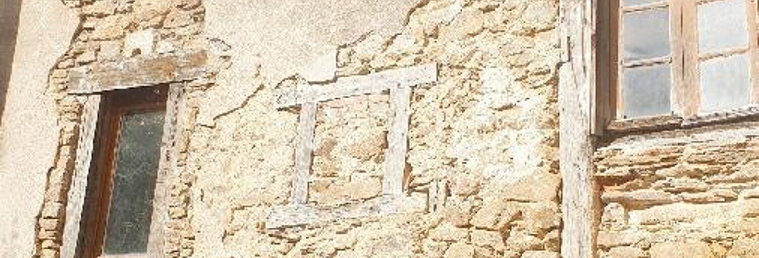 Immeuble  160 m² à vendre à Saint-Léonard-de-Noblat (87400)