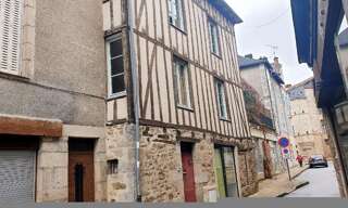 Immeuble  90 m² à vendre à Saint-Léonard-de-Noblat (87400)