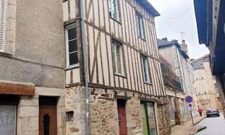 Immeuble  90 m² à vendre à Saint-Léonard-de-Noblat (87400)