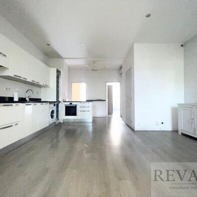 Appartement 3 pièces 225000 €