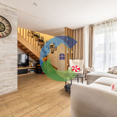 Maison 5 pièces 293000 €