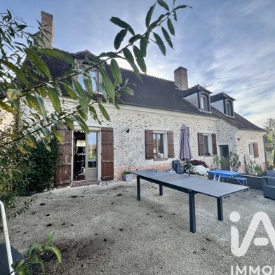 Maison 9 pièces 385000 €