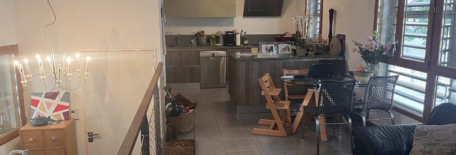 Appartement 4 Pièces 97 m² à vendre à Marseille 2 (13002)