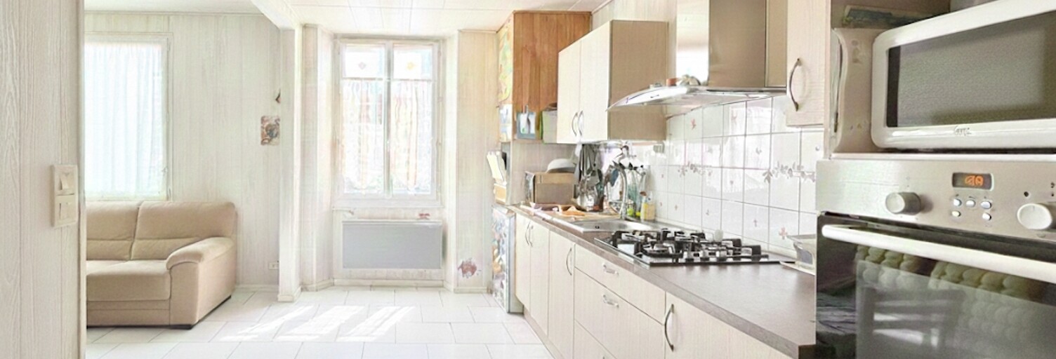 Maison 4 Pièces 112 m² à vendre à Les Billaux (33500)