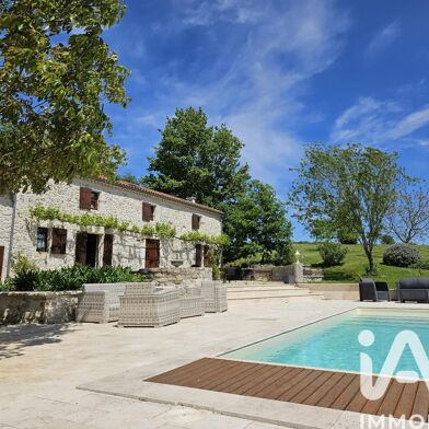 Maison 6 pièces 499000 €