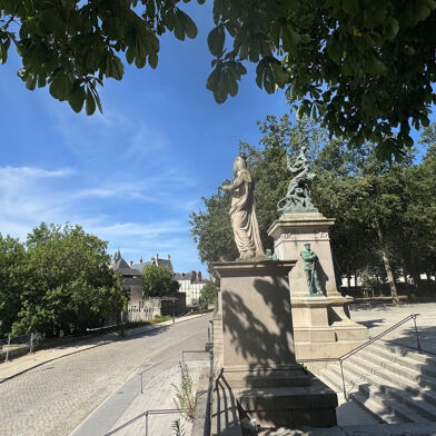 Appartement 5 pièces 585900 €