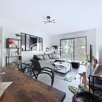 Appartement 3 pièces 249900 €