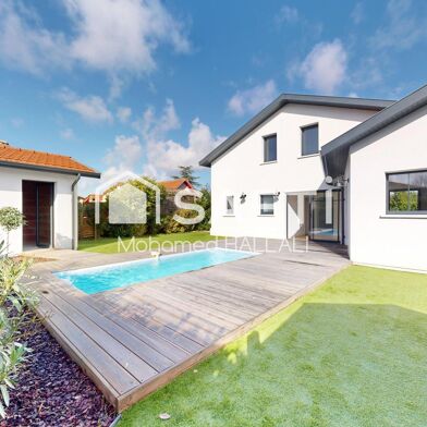 Maison 4 pièces 776000 €