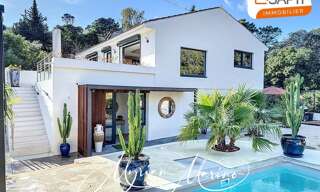 Maison 8 Pièces 180 m² à vendre à Fréjus (83370)