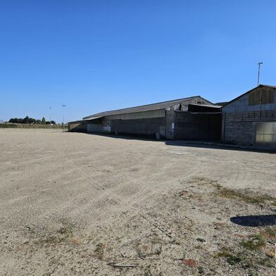 Commerce  370000 €