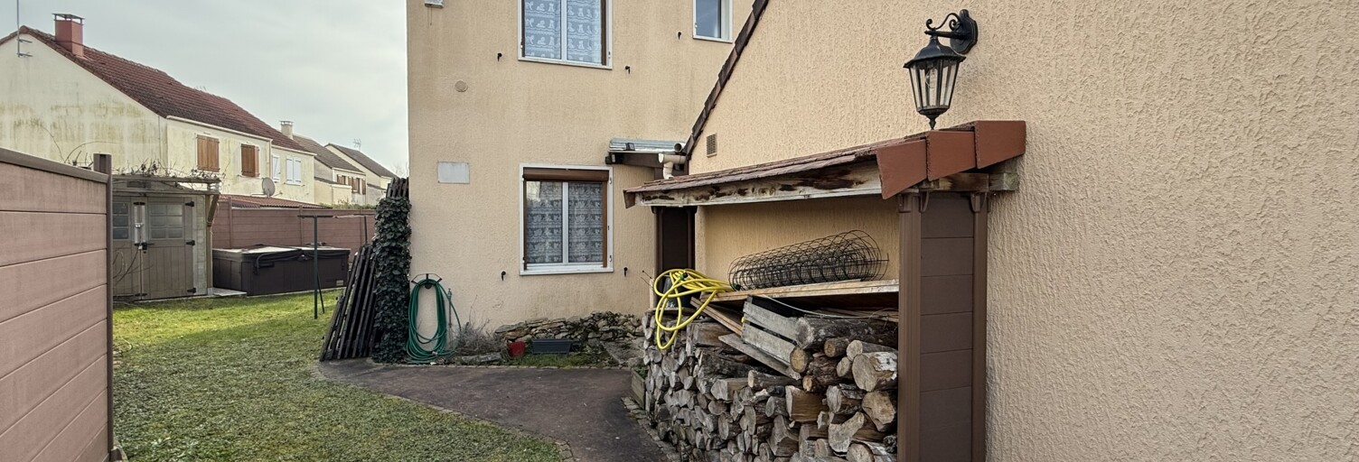 Maison 5 Pièces 112 m² à vendre à Vert-Saint-Denis (77240)