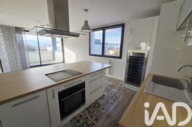 Appartement 4 pièces 260000 €