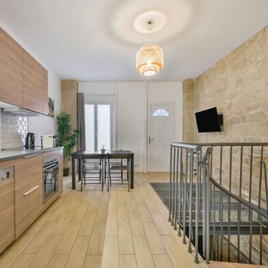 Commerce  625000 €