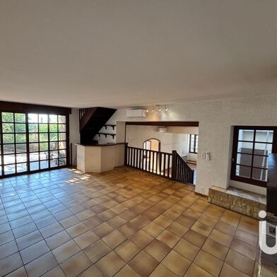 Maison 8 pièces 299000 €