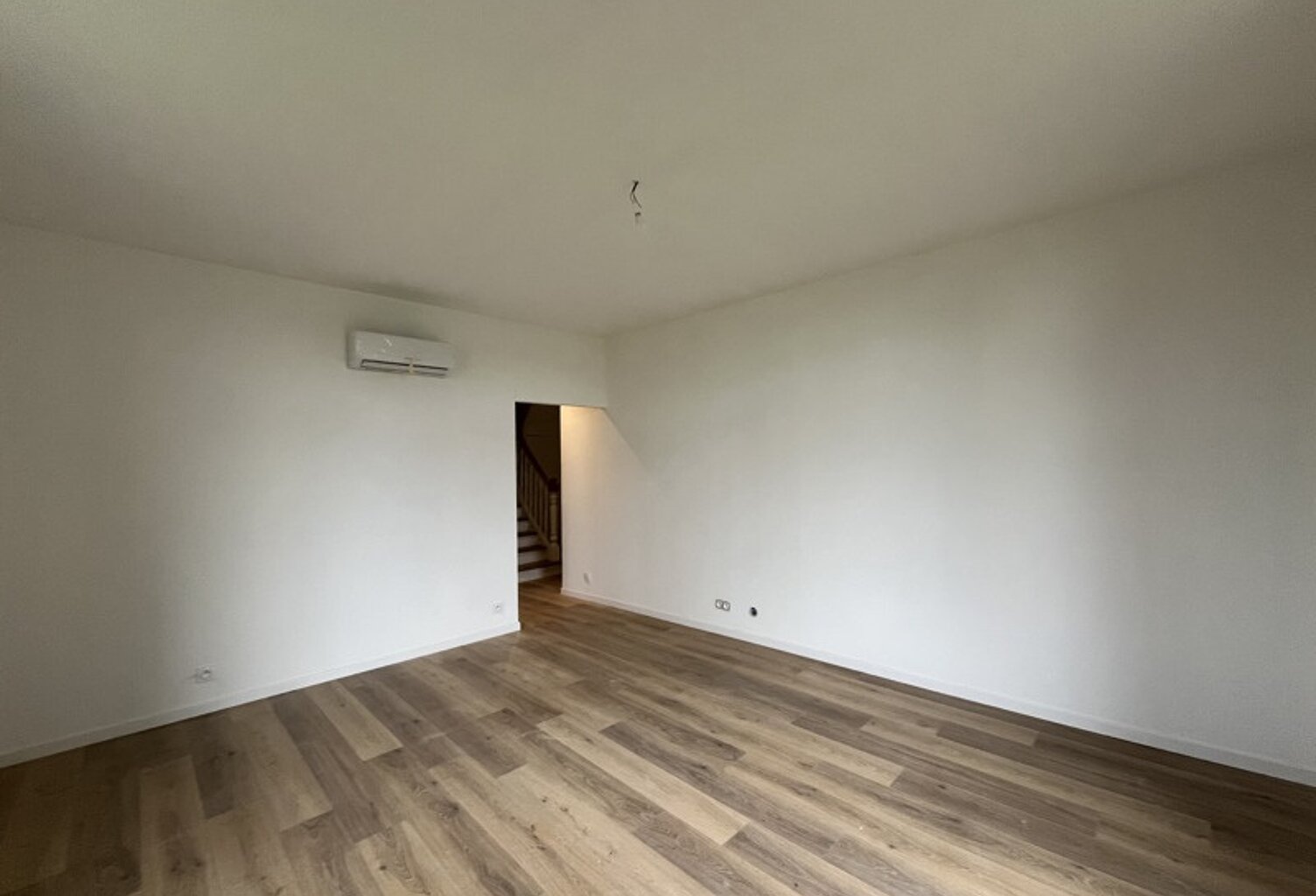 Maison de ville de 4 pièces principales — photo 1
