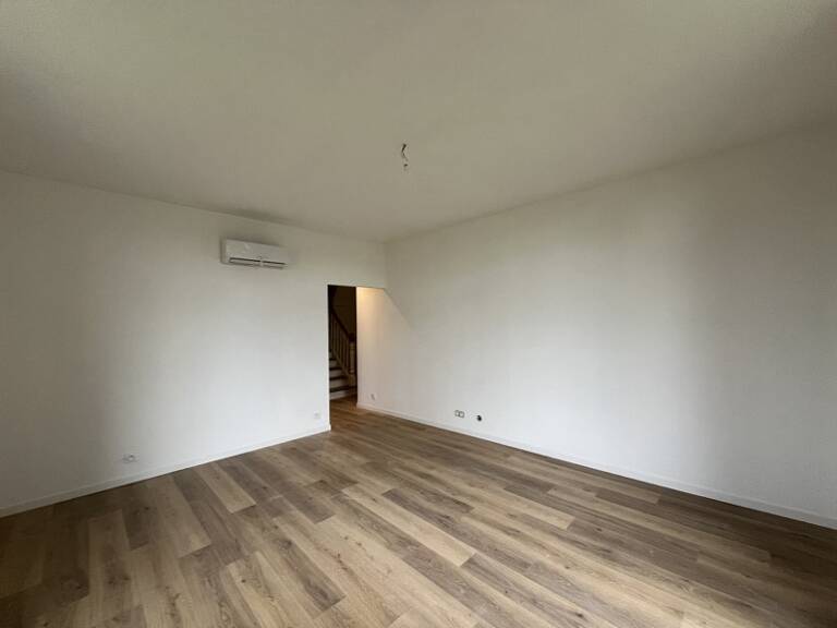 Maison de ville de 4 pièces principales — photo 1