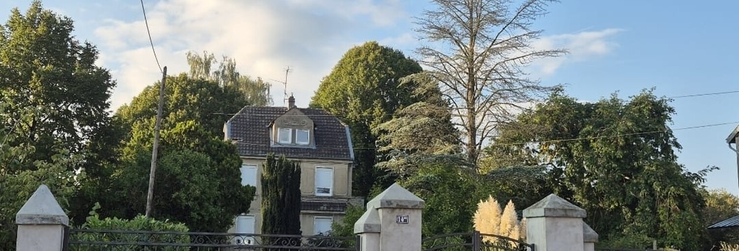 Maison 9 Pièces 178 m² à vendre à Secourt (57420)