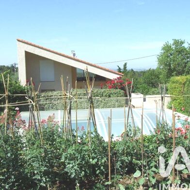 Maison 4 pièces 399000 €