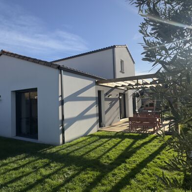 Maison 4 pièces 373000 €