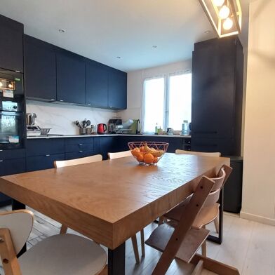 Appartement 4 pièces 299000 €