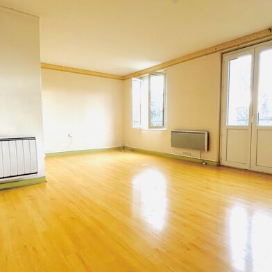 Appartement 4 pièces 74000 €