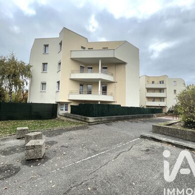 Appartement 3 pièces 233000 €