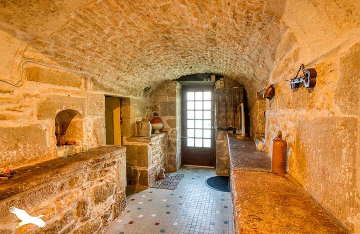 Maison en pierre de 5 pièces principales — photo 2