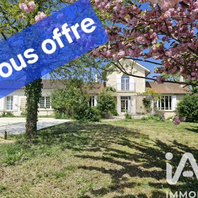 Maison 6 pièces 369600 €