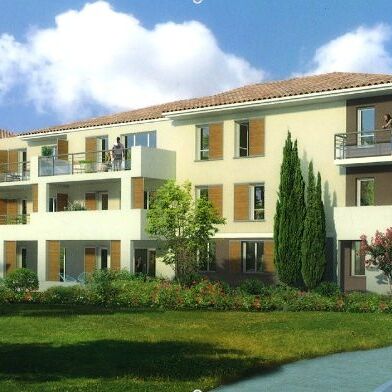 Appartement 3 pièces 1032 €