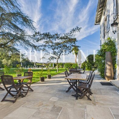 Maison 11 pièces 1780000 €