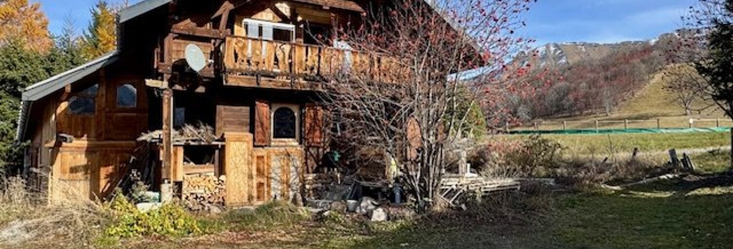 Maison 8 Pièces 149 m² à vendre à Albiez-Montrond (73300)