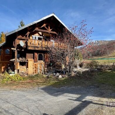 Maison 8 pièces 550000 €