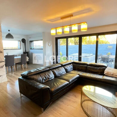 Maison 7 pièces 449000 €