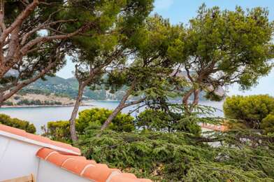 Maison 4 pièces 637422 €