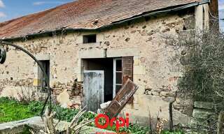 Maison 1 Pièce 40 m² à vendre à Montmarault (03390)