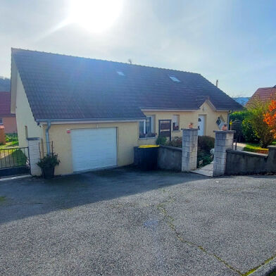 Maison 11 pièces 249000 €