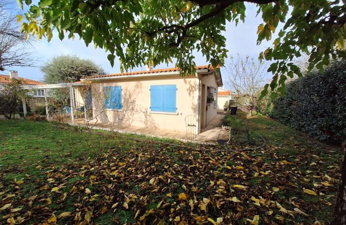 ✨ Rare ! Superbe maison de plain-pied de 110 m² 🏡 à environ 600 m du marché 🚶‍♂️ sans travaux 🔑 avec belle parcelle individuelle 🌿 — photo 2