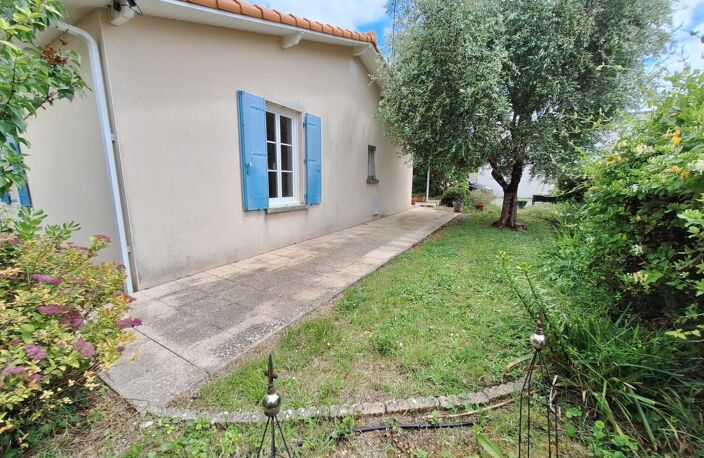 ✨ Rare ! Superbe maison de plain-pied de 110 m² 🏡 à environ 600 m du marché 🚶‍♂️ sans travaux 🔑 avec belle parcelle individuelle 🌿 — photo 4