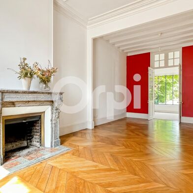 Maison 8 pièces 565000 €